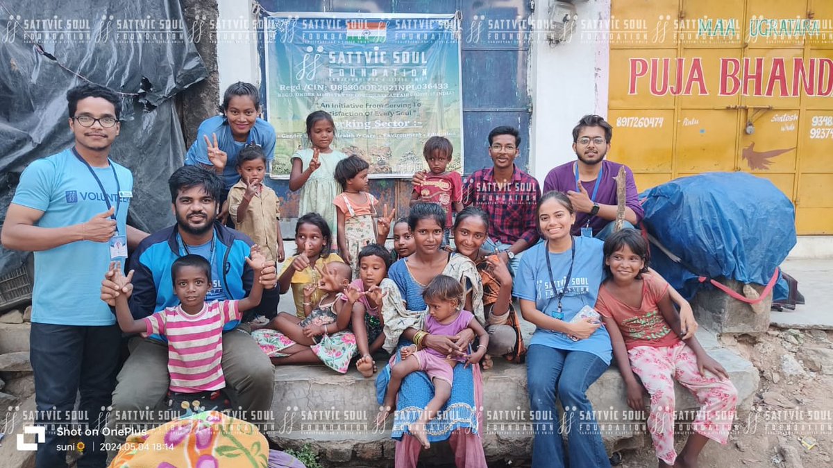 Project Chatashali,Berhampur

It is the educational drive by team @SATTVIC_SOUL,where we provide basic education to #underprivileged children also provide study stationary to help them to continue it
#EducationForAll
#EducationMatters
@achyuta_samanta
@CSR_India
@Ganjam_Admin