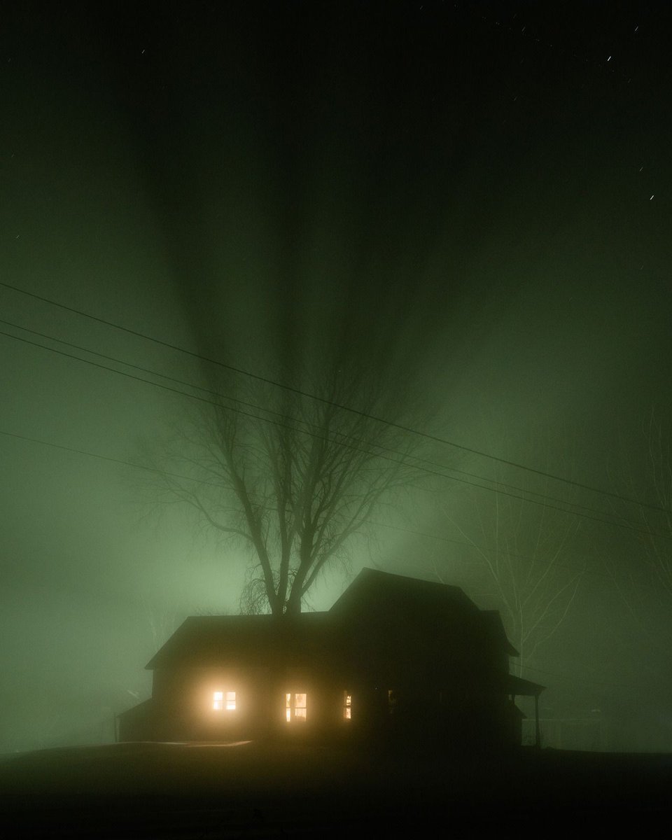 Terrifying & Misty Atmosphere 📸 by Michael McCluskey
#misty #night #cloudy #mood