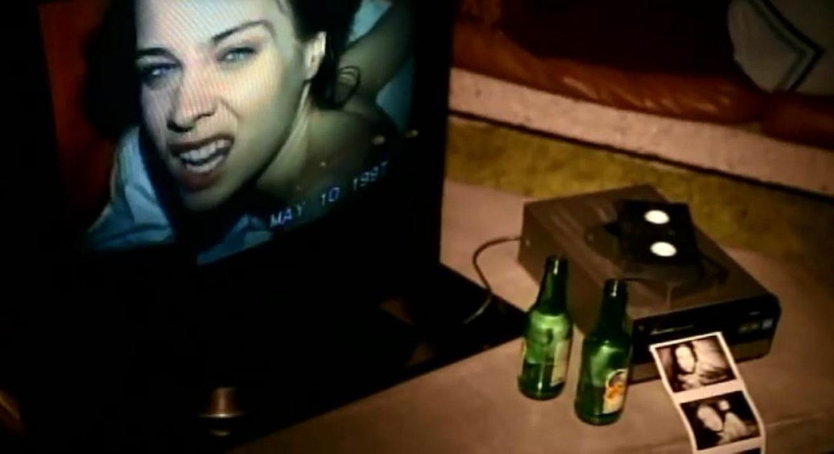 so curious about this piece of technology from fiona apple's criminal video that looks like it is printing still frames from an analog video feed