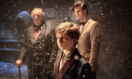 I hope Moffat still able to recapture the magic of his eras Christmas specials. This is all I need 🤷
