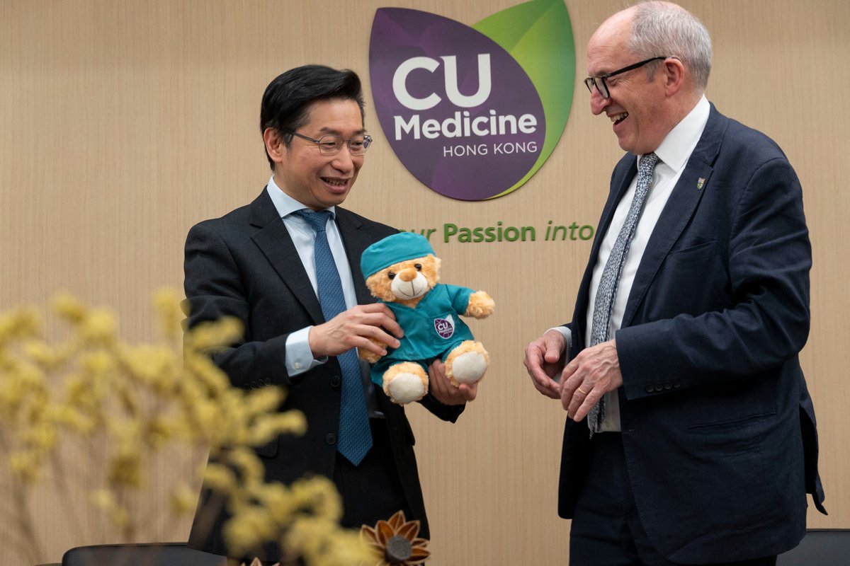 President Mike McKirdy and Dr Donald Greig, International Surgical Advisor of @rcpsglasgow, visited @CUHKMedicine and met Professor Philip Chiu, Dean of CU Medicine to discuss medical education, medical and surgical training, development and innovation. We are thankful to the