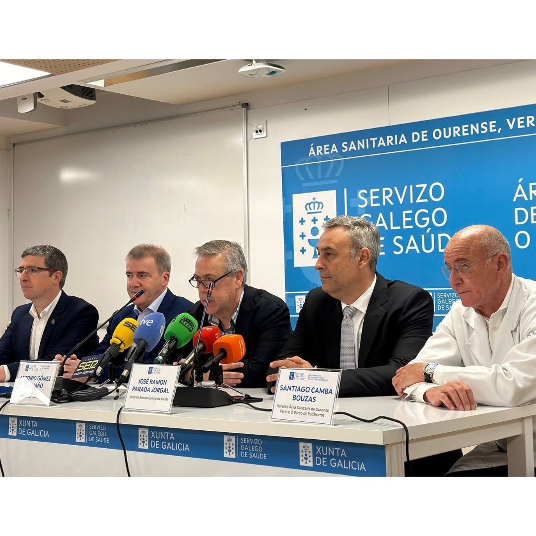 Presentación del nuevo gerente de @Sergas_Ourense , el Conselleiro subrayó la imp. de un pacto entre Administración, Profesionales Sanitarios y Pacientes para preservar nuestro SNS. No se trata de trabajar más, sino de trabajar mejor. Esperamos ver estas metas realizadas💼🌟