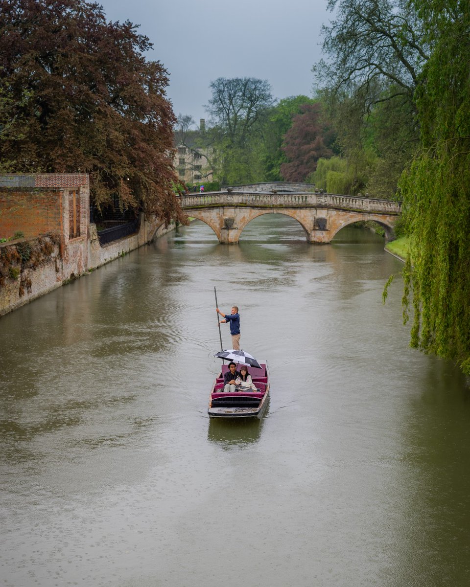 One day in Cambridge, a punt drifted alone Gliding through the rain on a river well known 'Twas a day for a brolly The crew remained jolly As they continued their journey home 📷 Lloyd Mann