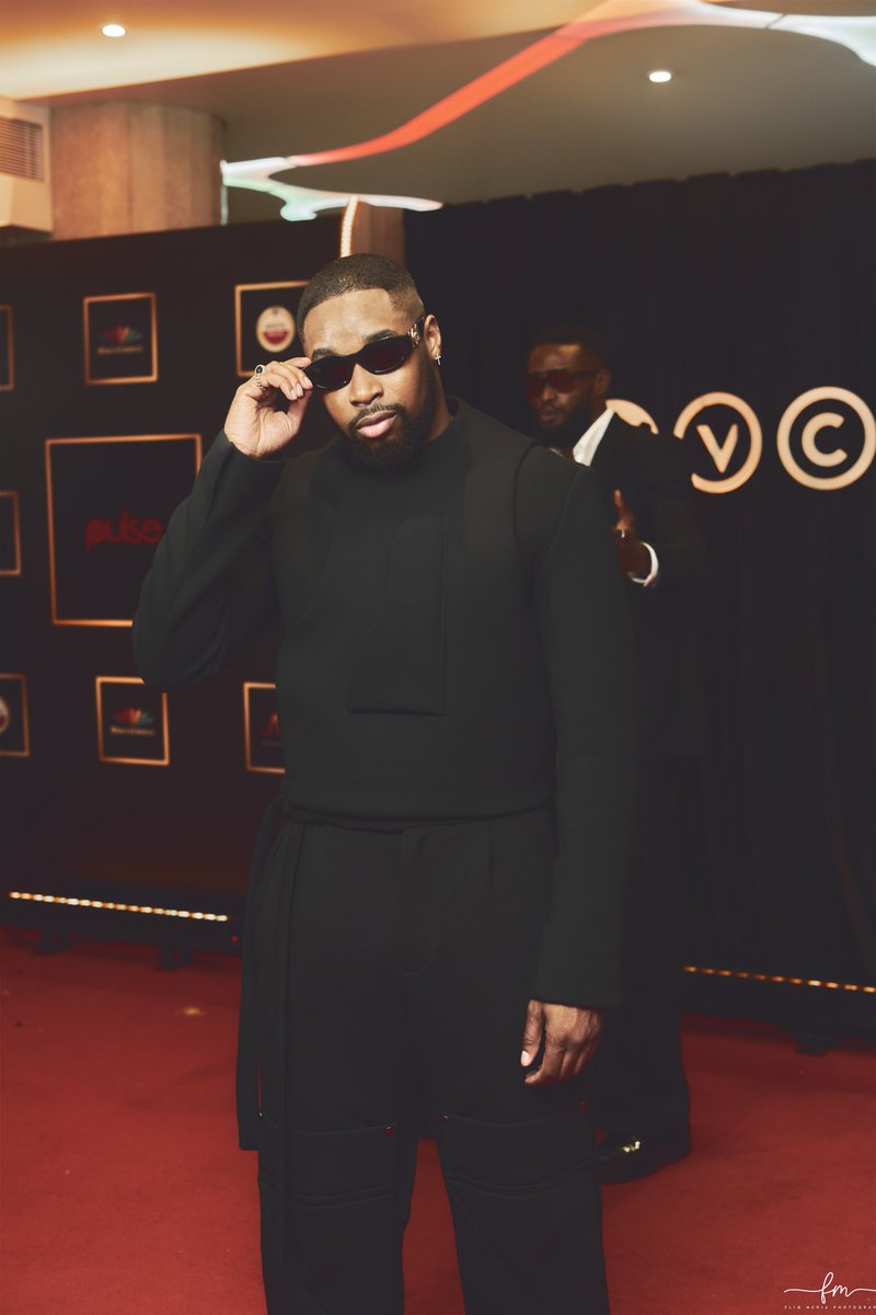 Kingcreatorr's tweet photo. AMVCA crunchy lifestyle portraits of my man @sheggzolu 

Photograph by me https://t.co/JqsgwdcWxI