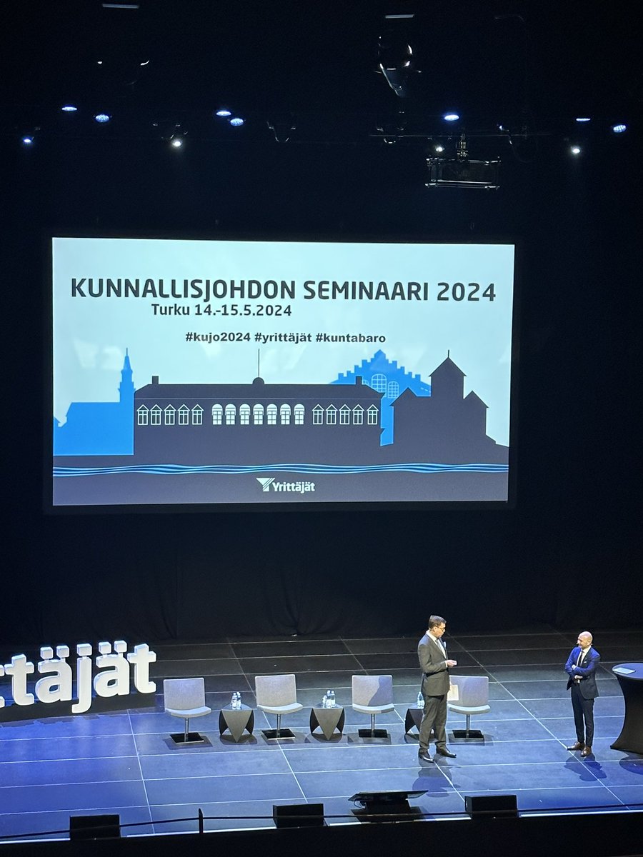 Kunnallisjohdon seminaari 2024 alkamassa <a href="/LogomoTurku/">Logomo</a> <a href="/petrisalminen/">Petri Salminen</a> #kujo2024 #yrittäjät #kuntabaro