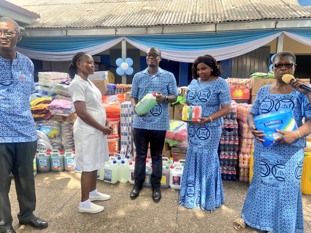 KLOMOfficial's tweet photo. In line with the principles of the #KLMarshall to support the needy and deprived in society, the Central Accra Region, hosted by Council 74 and Court 67, Holy Spirit Cathedral, Adabraka, and under the auspices of #MAREDES, has donated items to the Accra Psychiatric Hospital. https://t.co/ZsSfp4ILla