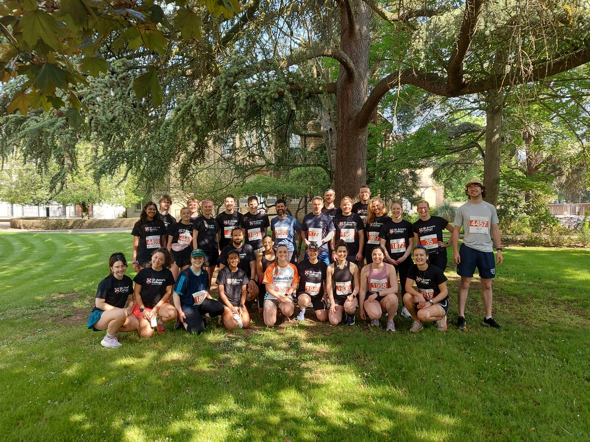 StAnnesCollege's tweet image. Congratulations to all the members of #TeamStAnnes who participated in the @TownandGown10k in the heat on Sunday! 

The Town and Gown supports @MDUK_News and raises  funds to fight muscle-wasting conditions.