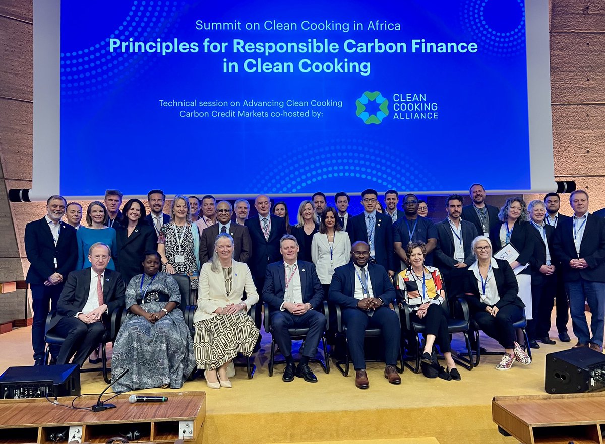 More than 100 organizations have endorsed the new Principles for Responsible #CarbonFinance in #CleanCooking launched at today’s #CleanCookingSummit. The Principles will promote confidence in clean cooking #CarbonMarkets, improve market norms, and incentivize investment. 

Learn