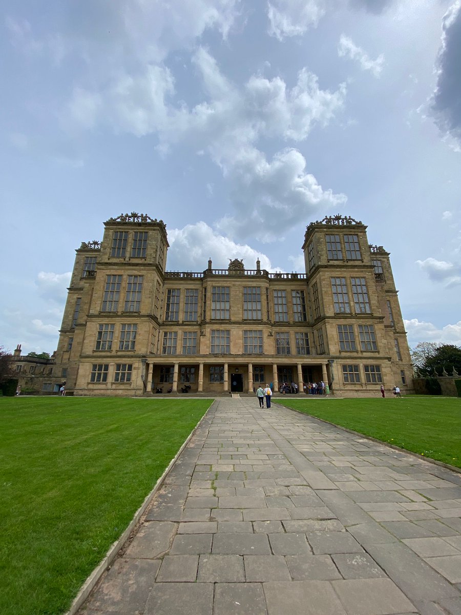 Tahima had a great time on @SPAB1877 ’s ‘Surveying Traditional constructed buildings’ course at Hardwick Hall ( @NThardwick ), interesting lectures and talks including from Alan Gardner (@nationaltrust ‘s senior building conservation manager).