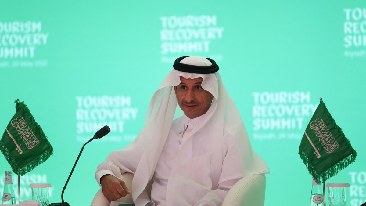 وزير السياحة أحمد الخطيب: 

 90% نمو الطلب على الرخص في قطاع السياحة ونستهدف تعزيز المبادرات السياحية❤️🇸🇦

#GREATFUTURES
#معاً_لمستقبل_عظيم