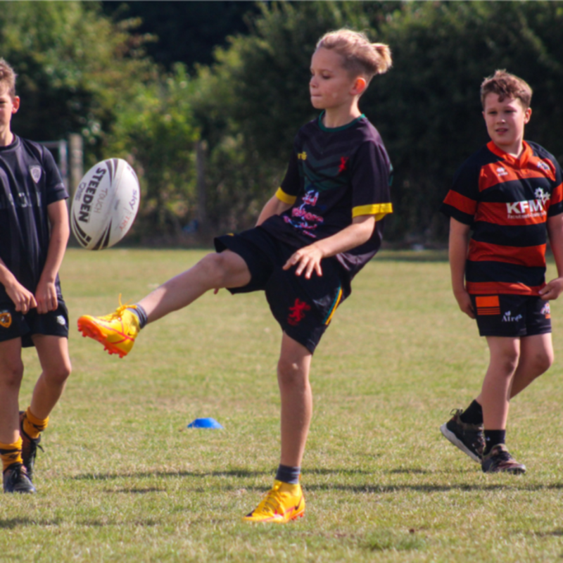 Our @FCComFoundation junior rugby league camps this May half-term are fast approaching, with bookings filling up at our Cottingham Tigers, Holderness Vikings, and County Road Training Facility sessions 🏉 ➕ Book four days of camps, and get one free 🙌 ⚫️⚪️ #COYH | @ecostrad