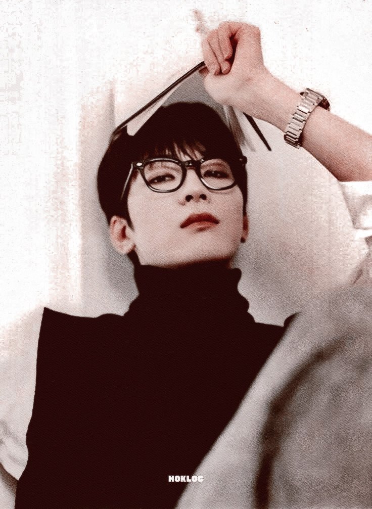 ᅟ...ᅟ𝗈𝗎𝗋ᅟ𝗡𝗘𝗥𝗗𝗬ᅟ𝖢𝖠𝖳.ᅟ (@0vertrhink) on Twitter photo 