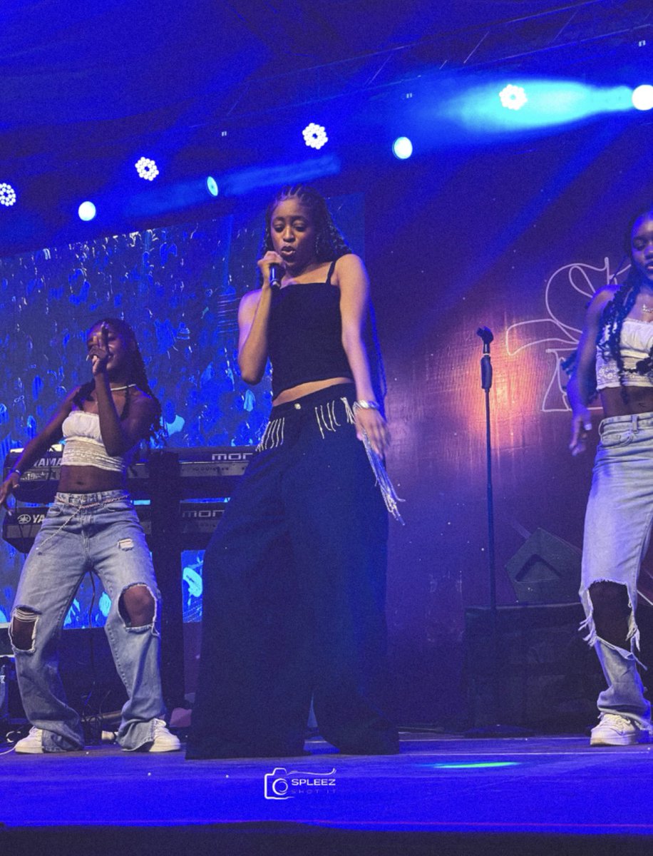 Qingmadiszn's tweet image. Had an amazing time at #StringsAttached 💙📸