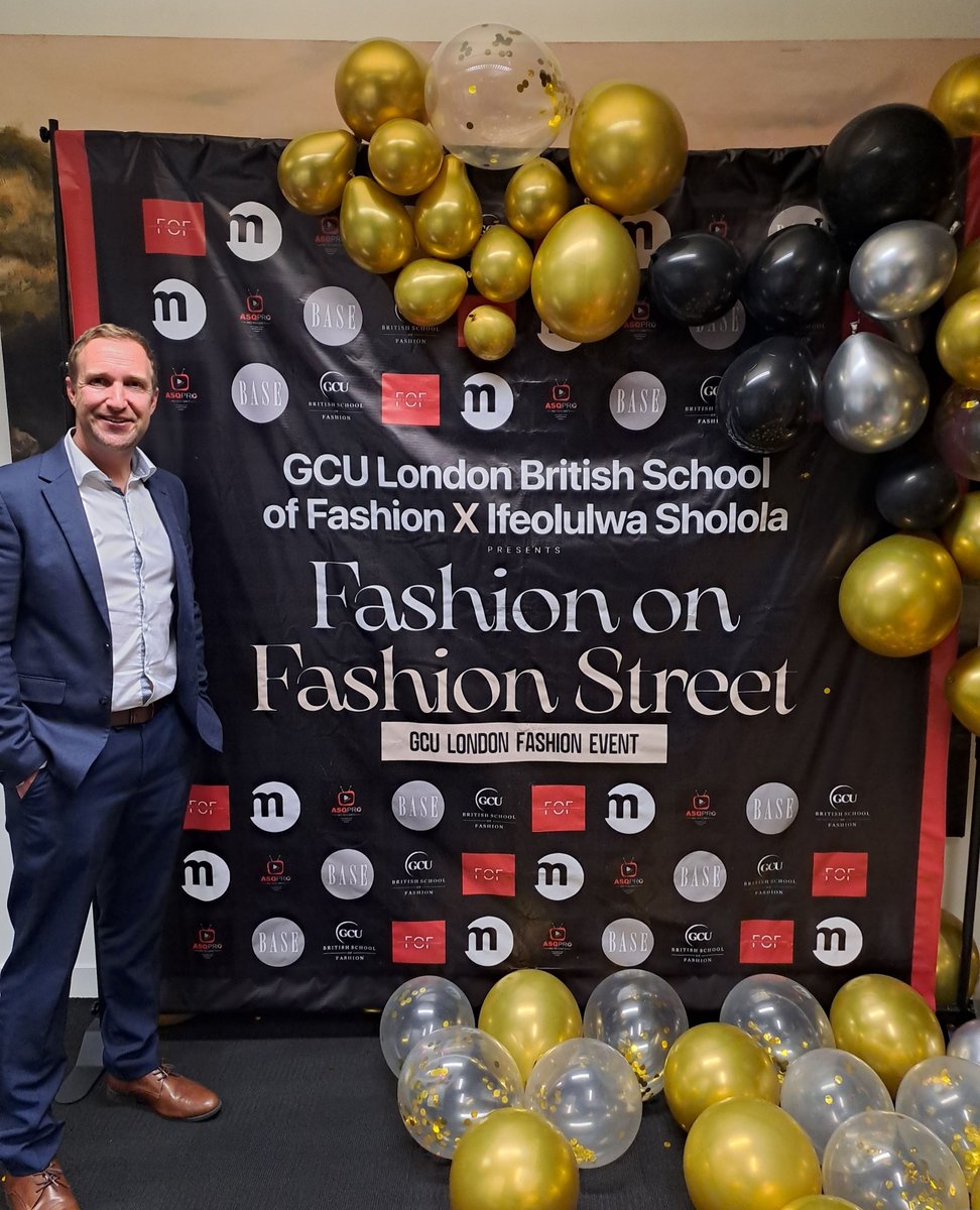 One by One's Paul Buttery was invited to speak at the ‘Fashion on Fashion Street’ event held at GCU London. He shared about modern day slavery and the challenges the fashion industry faces when it comes to ethical sourcing, manufacturing & transport of materials and products.