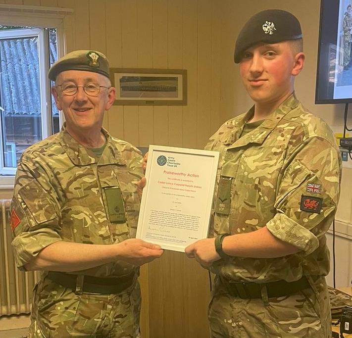 🎉 Cadet Haydn Stokes receives ACCT UK Praiseworthy Action Certificate! 🏅 His quick thinking and bravery saved the day, showcasing the invaluable skills gained through cadet training. 🌟 #PraiseworthyAction #ACCTUK #FristAid