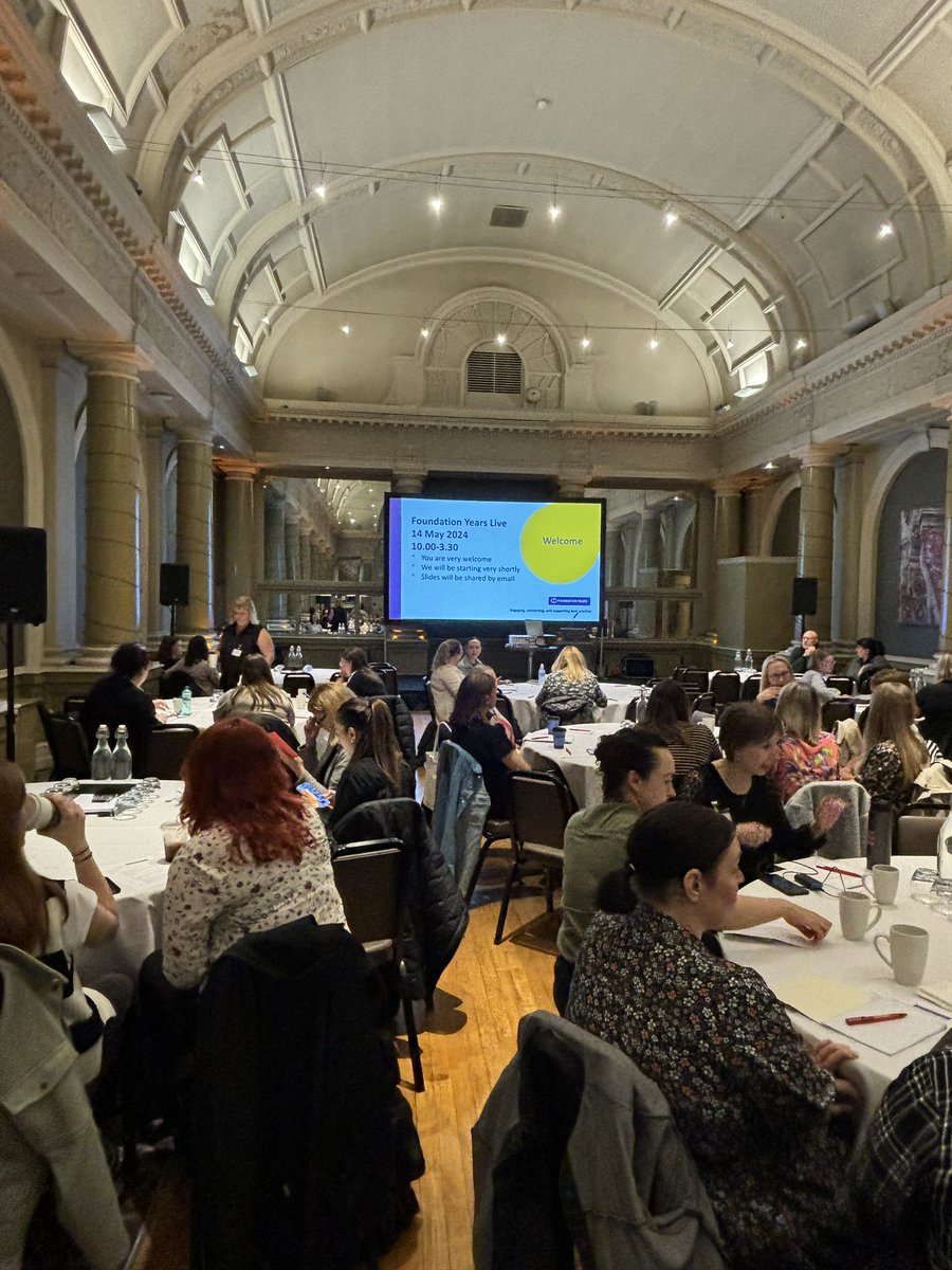 Looking forward to a day focussing on Early Years CPD at Early Years Live @EmilySmeaton1