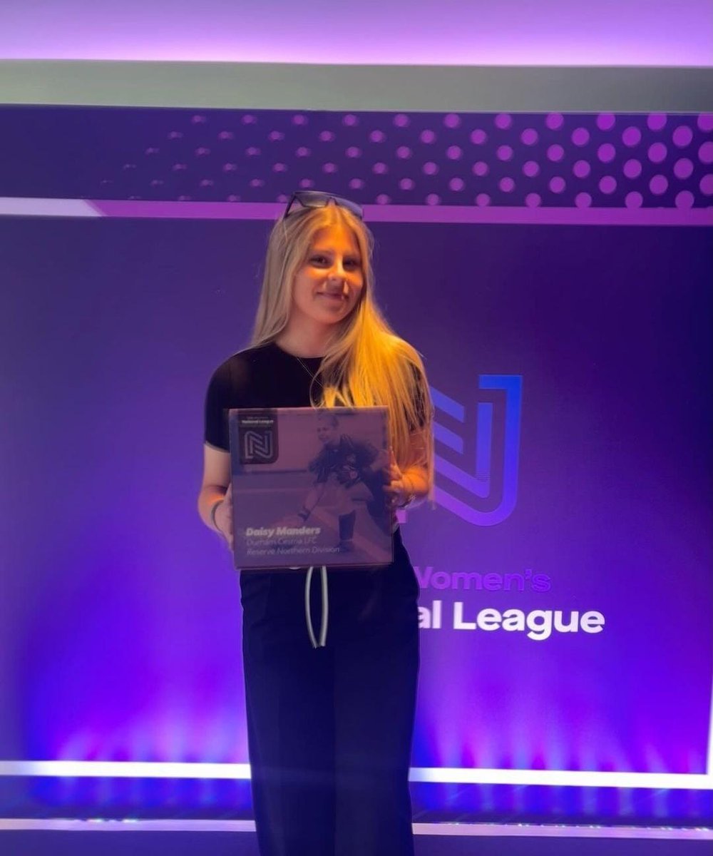 Congratulations to <a href="/annaking02/">Anna King</a> and <a href="/Daisy_Manders/">daisy manders</a> for winning this seasons golden gloves in their respective leagues for <a href="/DurhamCestria/">Durham Cestria</a> and Cestria reserves. Two young talented goalkeepers with bright futures ahead! 👏🧤⚽️💙