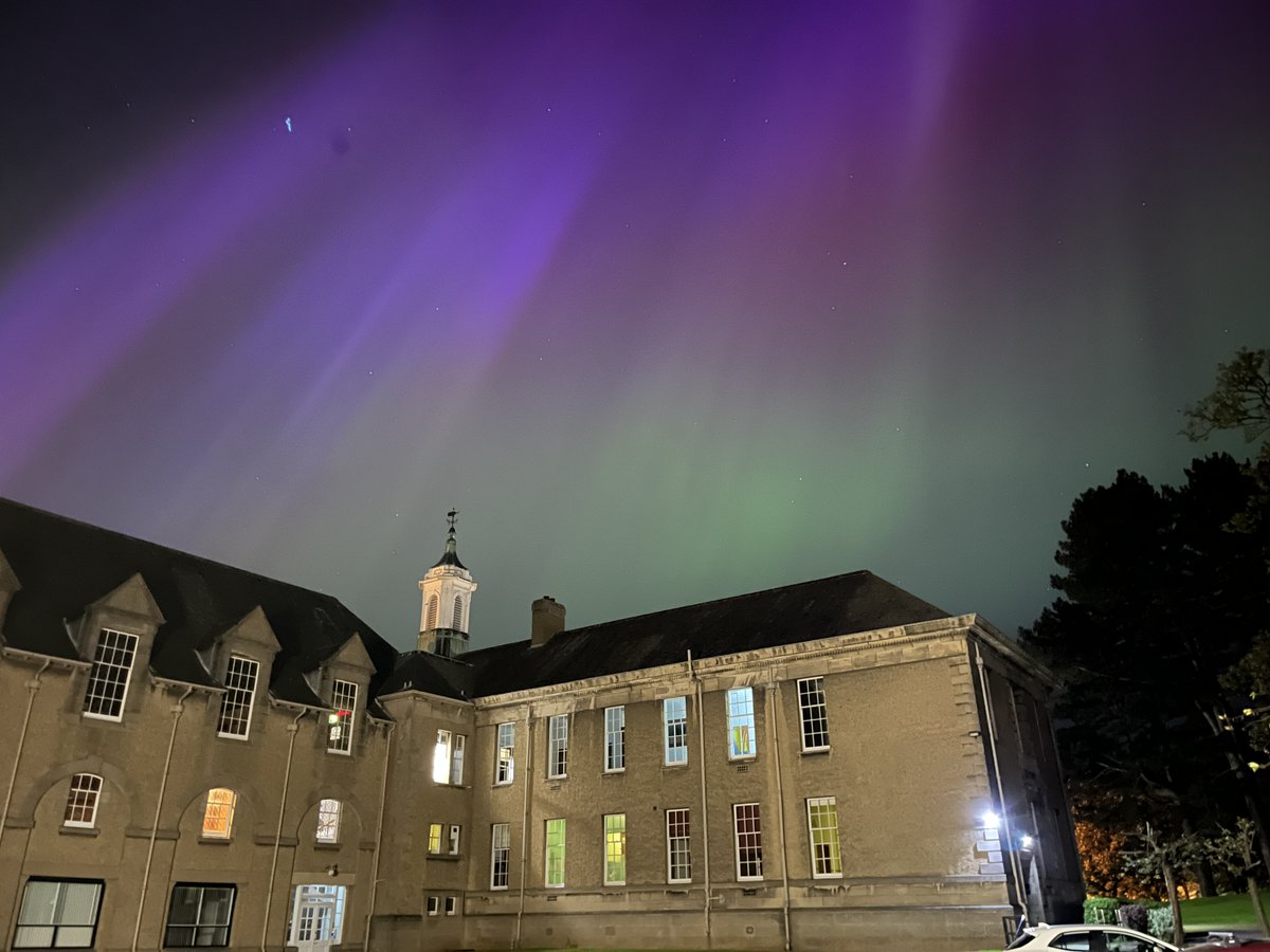 Merchiston News (@merchinews) on Twitter photo ✨We were so lucky to capture the stunning Northern Lights from the Merchiston campus over the weekend 😍 Check out some of these beautiful pictures that our team captured 😍 #NorthernLights #Edinburgh #Scotland #Merchiston ✨We were so lucky to capture the stunning Northern Lights from the Merchiston campus over the weekend 😍 Check out some of these beautiful pictures that our team captured 😍 #NorthernLights #Edinburgh #Scotland #Merchiston