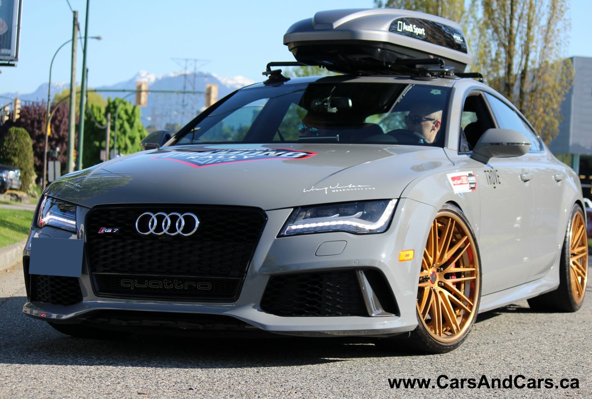 Audi RS 7

 #Audi #GermanCar 
 audi.carsblitz.com