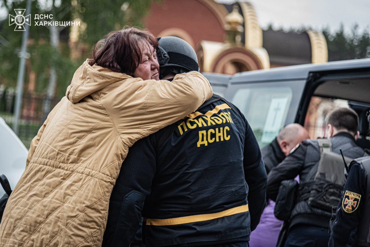 6700 people have already been evacuated from the border areas of the Kharkiv region, including 535 children and 128 people with limited mobility.
#Memorysteelua #UkraineWarNews #StandwithUkraine #Ukraine #NeverForgetNeverForgive #NeverGiveUp #Kharkiv