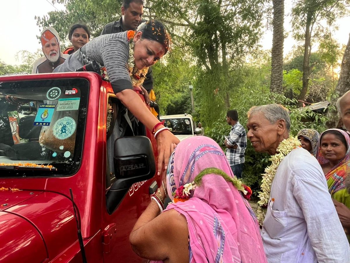 এগরা বিধানসভার মন্ডল-১ এর অন্তর্গত জেড়থান ৪ নং অঞ্চলের নিমতলা বাজার,আলংগিরি বাজার ও বেতেশ্বরী বাজারের বিস্তীৰ্ণ এলাকায় জনসংযোগ কর্মসূচিতে উপস্থিত ছিলাম।