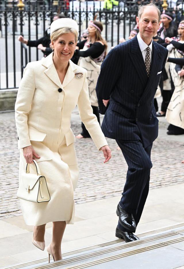 I would like to take a moment to appreciate all the wonderful work The Duke and Duchess of Edinburgh do for the Royal Family they are such a wonderful couple ❤️❤️