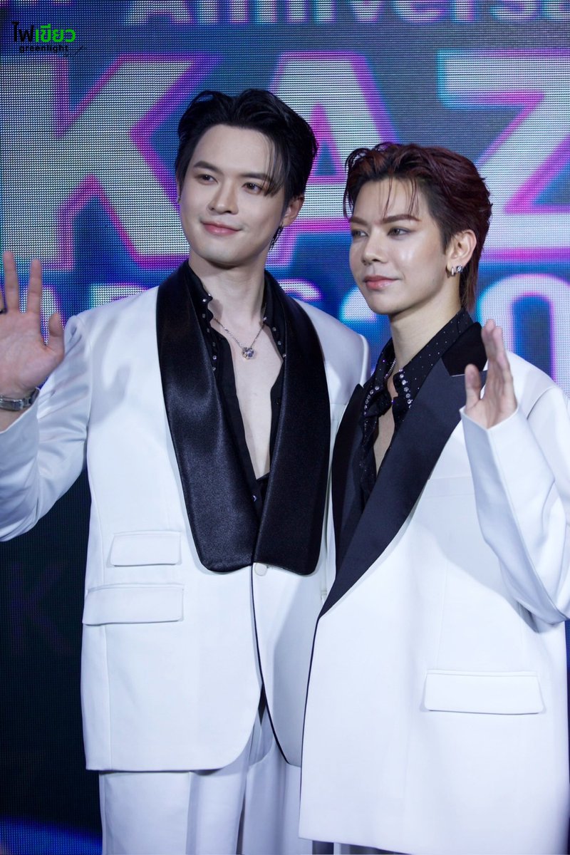 “บิลลี่-เบ้บ” ร่วมเดินพรมในงาน KAZZ AWARDS 2024 งานประกาศรางวัลครั้งยิ่งใหญ่ครบรอบ 18 ปี KAZZ MAGAZINE

#KazzAwards2024xBILLYBABE
#babiibabe #bbil1ypn
#KAZZAWARDS2024