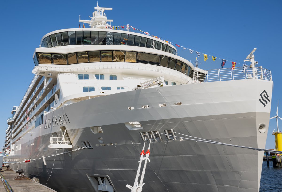 .@Silversea has taken delivery of its second Nova-class ship, Silver Ray, two days ahead of schedule in Eemshaven, The Netherlands. I'm looking forward to sailing on her next month, ahead of the maiden voyage from Lisbon on June 15.