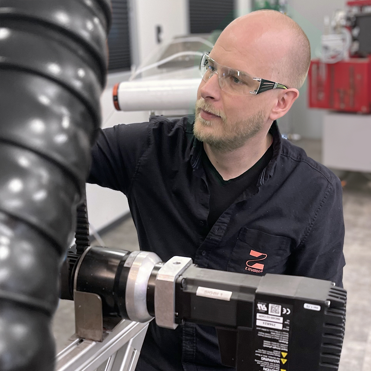 There is always such an interesting mixture of concentration, agility and excitement in the air every time our lab extruder is at work. And that’s often! Material, temperature, speed, pull, etc., are calibrated to work together as seamlessly as possible at every test run.