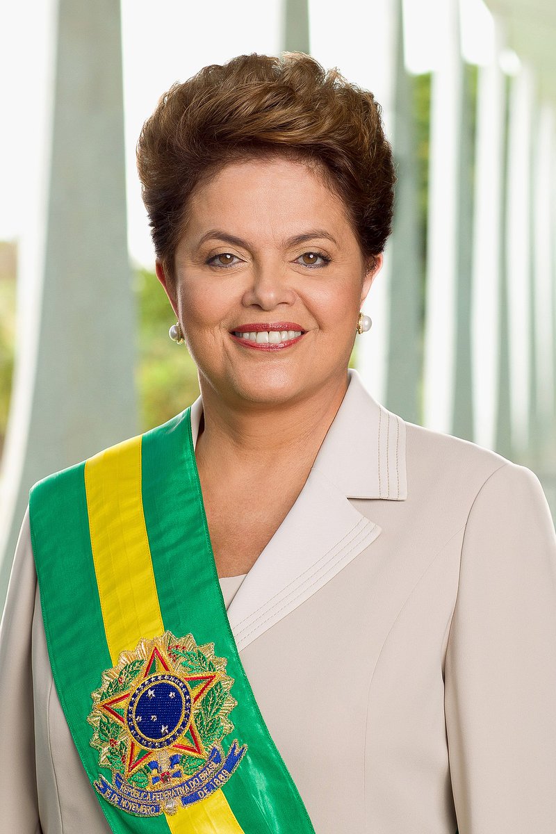 🚨URGENTE: O Banco dos BRICS, liderado pela ex-presidenta Dilma Rousseff (PT), acaba de anunciar uma ajuda de R$ 5,7 bilhões ao Rio Grande do Sul. Vale lembrar que esse foi o maior auxílio à situação dos gaúchos por parte de uma instituição financeira até este momento. Por isso,