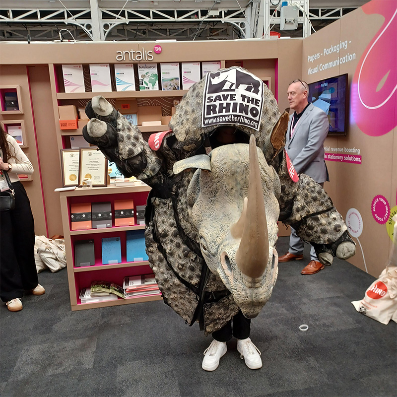 Antalis_UK's tweet image. Welcome to the London Stationery Show! 

Our team are here and ready to talk all things paper and all things stationery for Retail 📔🏬.

Visit our Sustainable Stationery Store on stand M419 and say "Hi!" 🤝 .

#LSS #stationery #lovepaper #sustainablepackaging