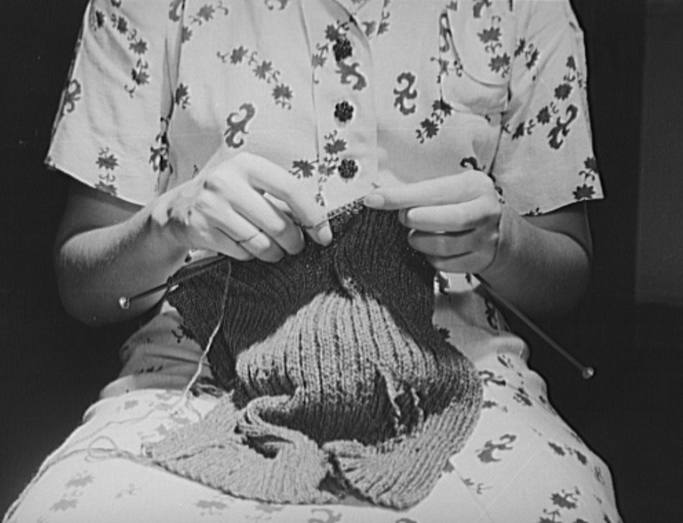 During wartime, women used knitting as part of the resistance and for spying, encoding messages with combinations of knits and purls. This included Phyllis Latour Doyle, who parachuted into occupied Normandy in 1944 #womensart