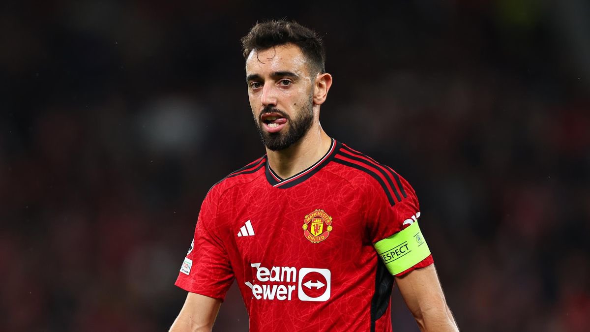 I feel sorry for Bruno Fernandes. For most of the past two seasons, he’s been played out of position at Manchester United. He’s done a job for his team, even though that #MUFC role leans on his weaknesses more than his strengths.

On TPL in recent months, we’ve spoken about the
