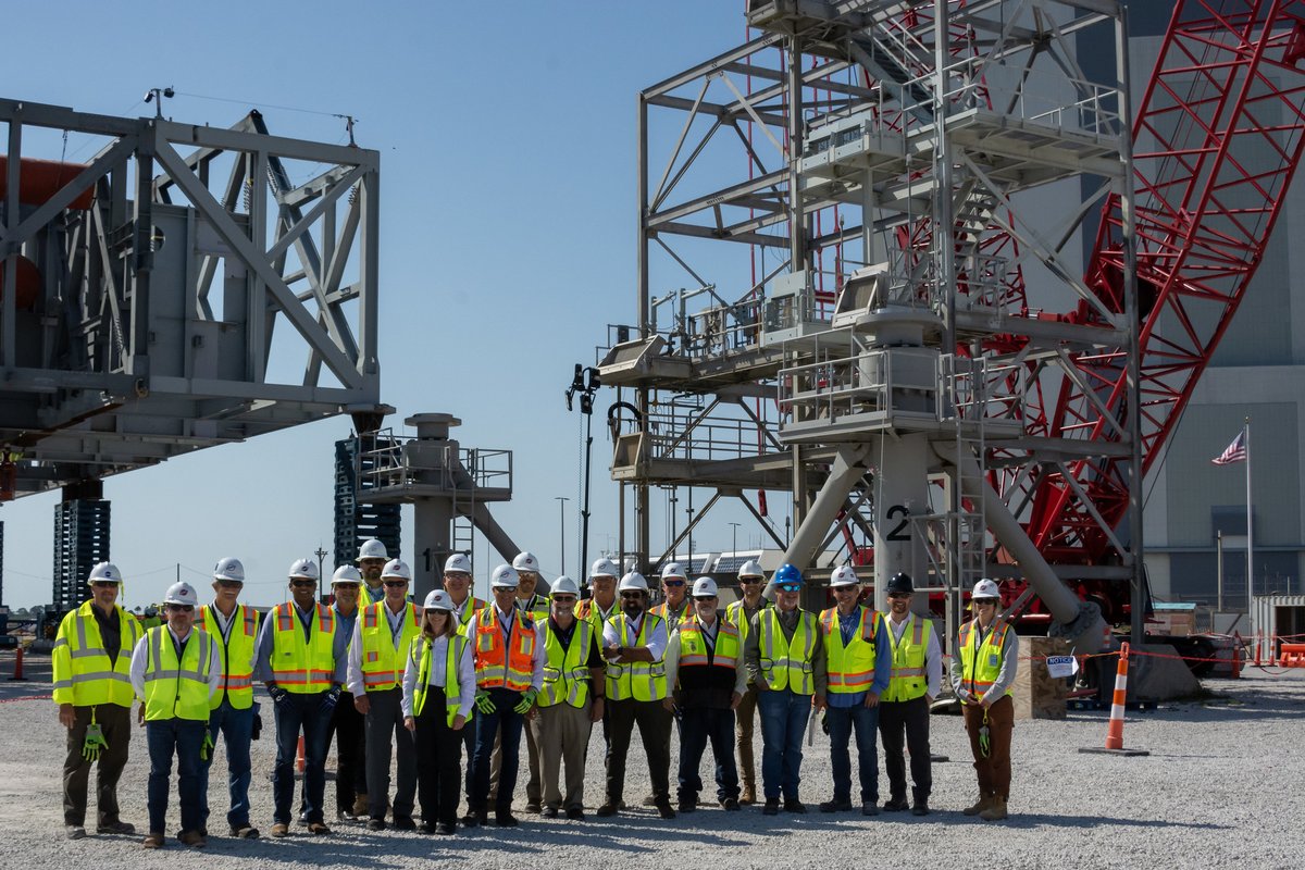 Setting the foundation for future #Artemis missions 🚀 Teams with @NASAGroundSys have been busy building a new mobile launcher to support the more powerful @NASA_SLS Block 1B rocket that will be used in the @NASAArtemis IV mission and beyond: go.nasa.gov/3ykIhxe