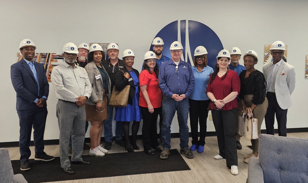 MemphisChamber's tweet image. This morning, our Manufacturing Council, along with local educators, are touring Atlantic Track - a 25-acre facility that manufactures railroad, transit, and crane parts.