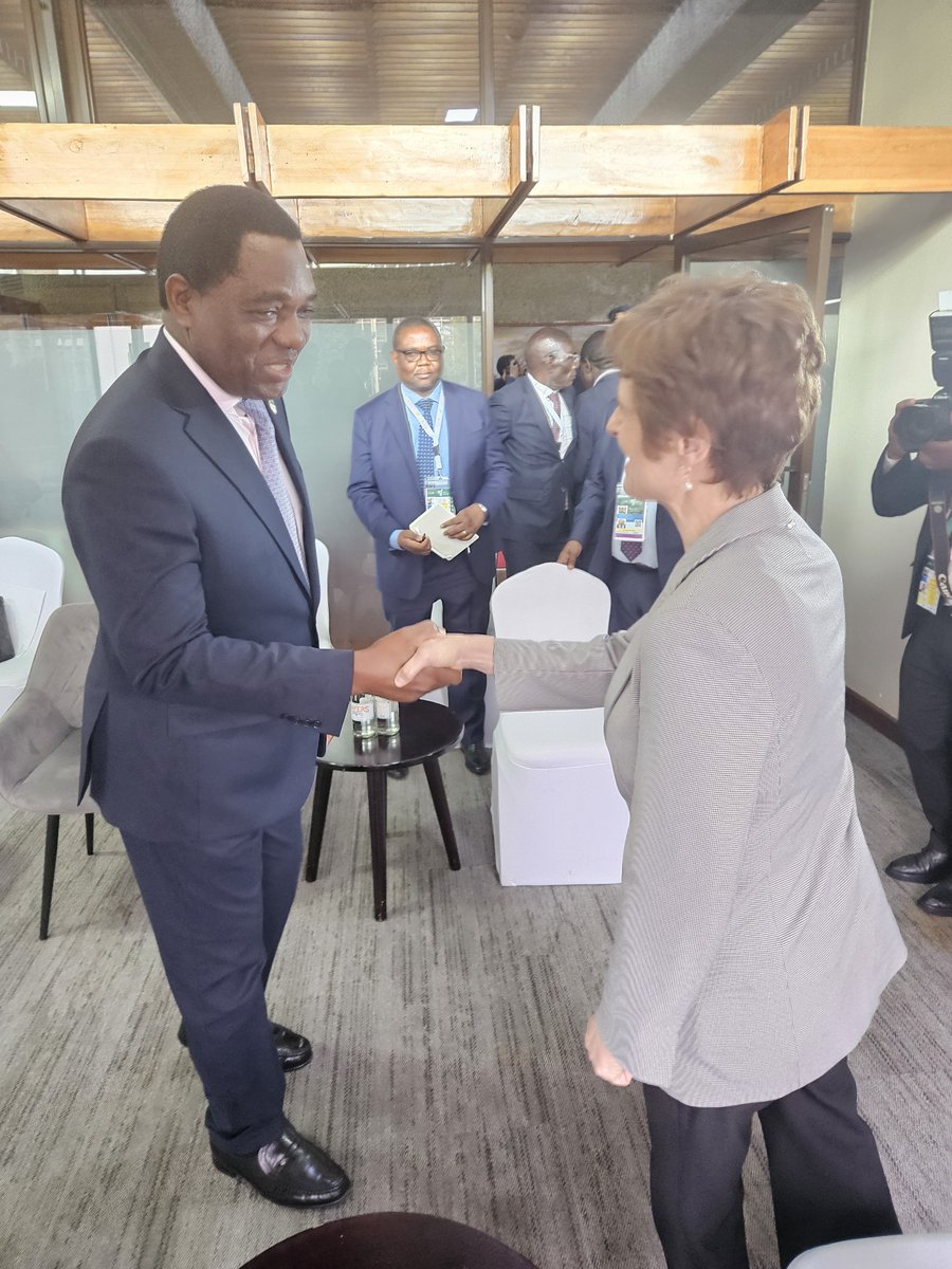 Thank you @HHichilema for the #AFSH24 meeting where we discussed our shared commitment to boosting climate smart ag investments, expanding public-private partnerships, regional trade and policy & regulatory reforms to incentivize soil health & fertilizer efficiency practices.