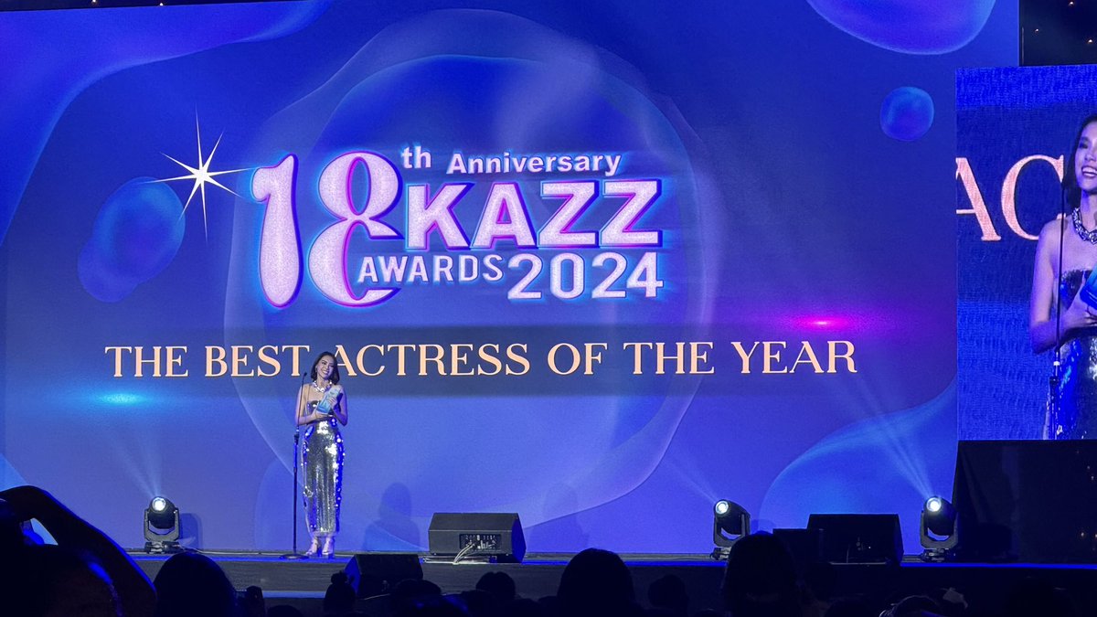 LINETODAYPOP's tweet image. ขอแสดงความยินดีกับ #Cherprang ได้รับรางวัล THE BEST ACTRESS OF THE YEAR 🎉✨
#KAZZAWARDS2024 #LINETODAYPOPxKAZZAWARDS2024
#LINETODAYPOP