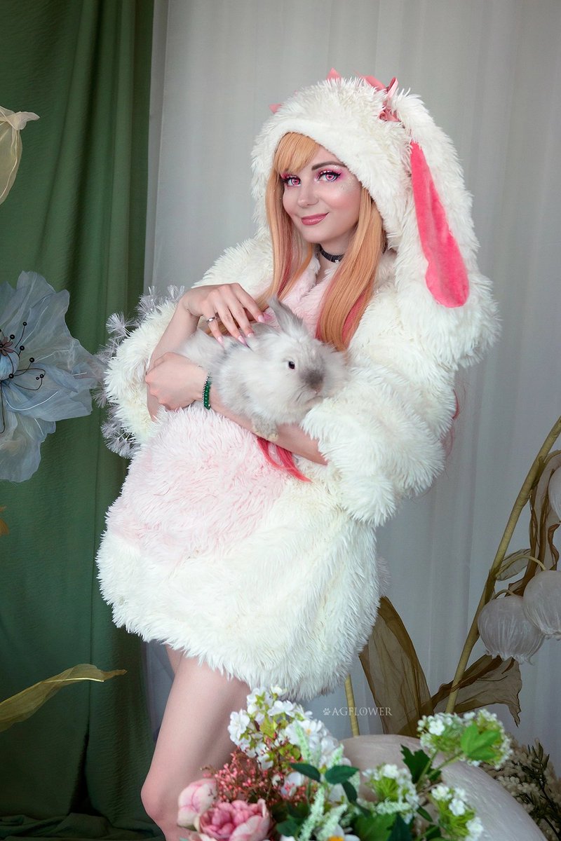 Sooo Cuuute🐰 🐣 Marin the Easter Bunny! 🐰 In May on my PaWreon, link in bio #Marin #mydressupdarling #mydressupdarlingcosplay #cosplay #animegirl