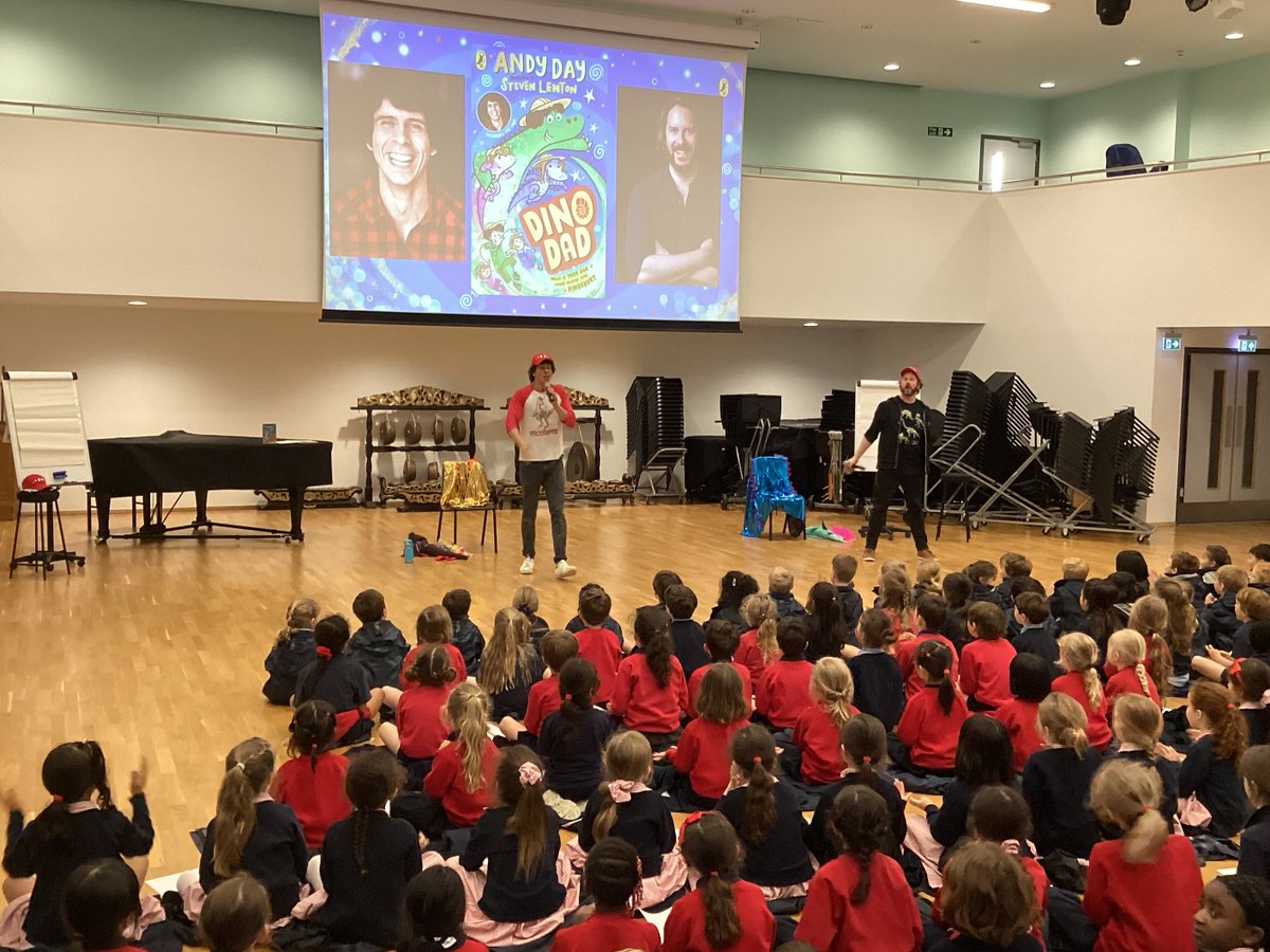 We all enjoyed our morning with @AndyDayTV and @StevenLenton. We heard about Andy's latest book 'Dino Dad' and we all became illustrators, drawing one of the characters from the book. Thank you for visiting us. @JAGSschool @Alleyns_Junior 🦕🦖