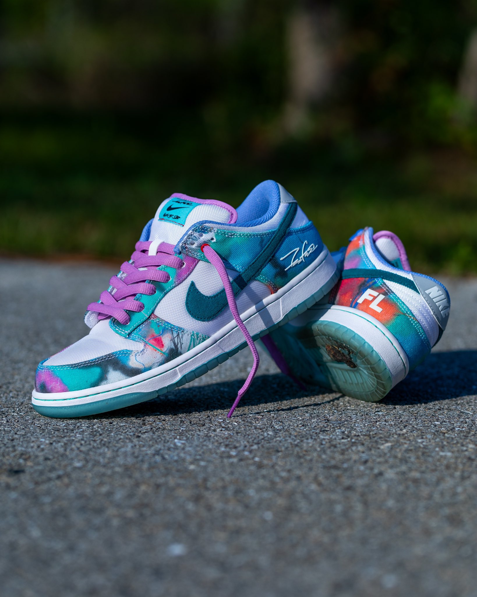Richard Prieto on X I went ahead and challenged myself to duplicate nikesb official pic post of the Nike SB Low x Futura with my pair s lace swap that I ve been wearing