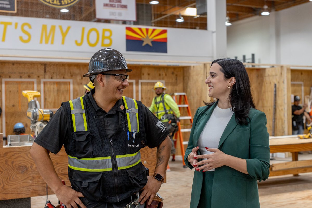 To celebrate #InfrastructureWeek, I came by @WSCarpenters union hall to visit with the apprentices training to build the fifth largest & fastest growing city in the country. Thanks to @JoeBiden’s leadership, we’re seeing shovels in the ground, cranes in the sky, and thousands