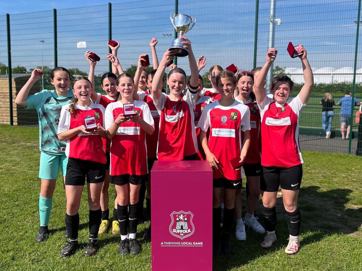 #EndOfSeasonShoutout to Waveney U13s Lionesess who capped an amazing season completing the double winning the County Cup, they are an amazing group of girls. 

#GrassrootsFootball #TeamGrassroots #GRF