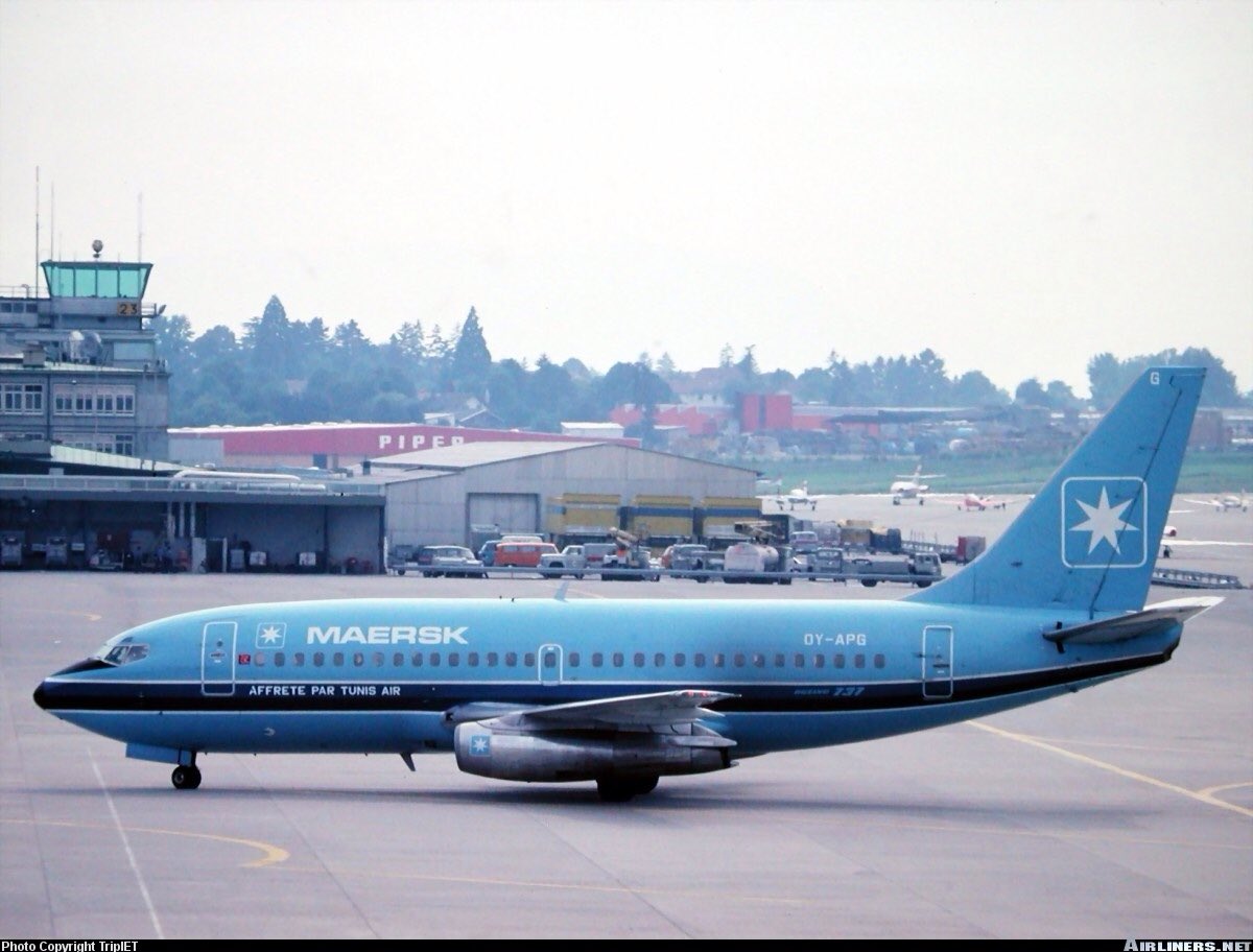 A Maersk Air B737-200 seen here in this photo at Geneva Airport in August 1978 #avgeeks 📷- See photo