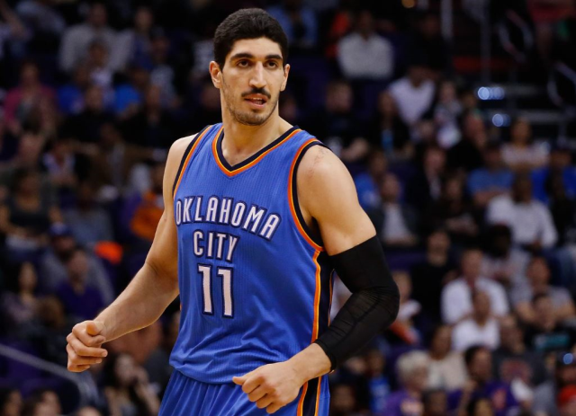 FETÖ'cü Enes Kanter'e cinsel taciz suçundan soruşturma başlatıldı - sondakika.cc/1708270/ ABD'li aktivist yazar Haley Byrd Wilt, FETÖ'cü Enes Kanter'in sözde insan hakları savunuculuğu yaptığı bir toplantıda mağdur kadınlara mesaj yoluyla cinsel tacizde bulunduğunu öne sürd...