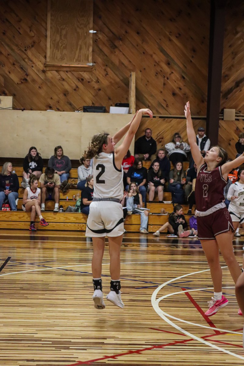 Adenclark2025's tweet image. Time to get busy in Greensboro, NC 👀 

@va_impact 

@LipscombWBB 
@LibertyWBB 
@AUTrojans 
@EmoryHenry_WBB 

I will post my game times and courts numbers soon.