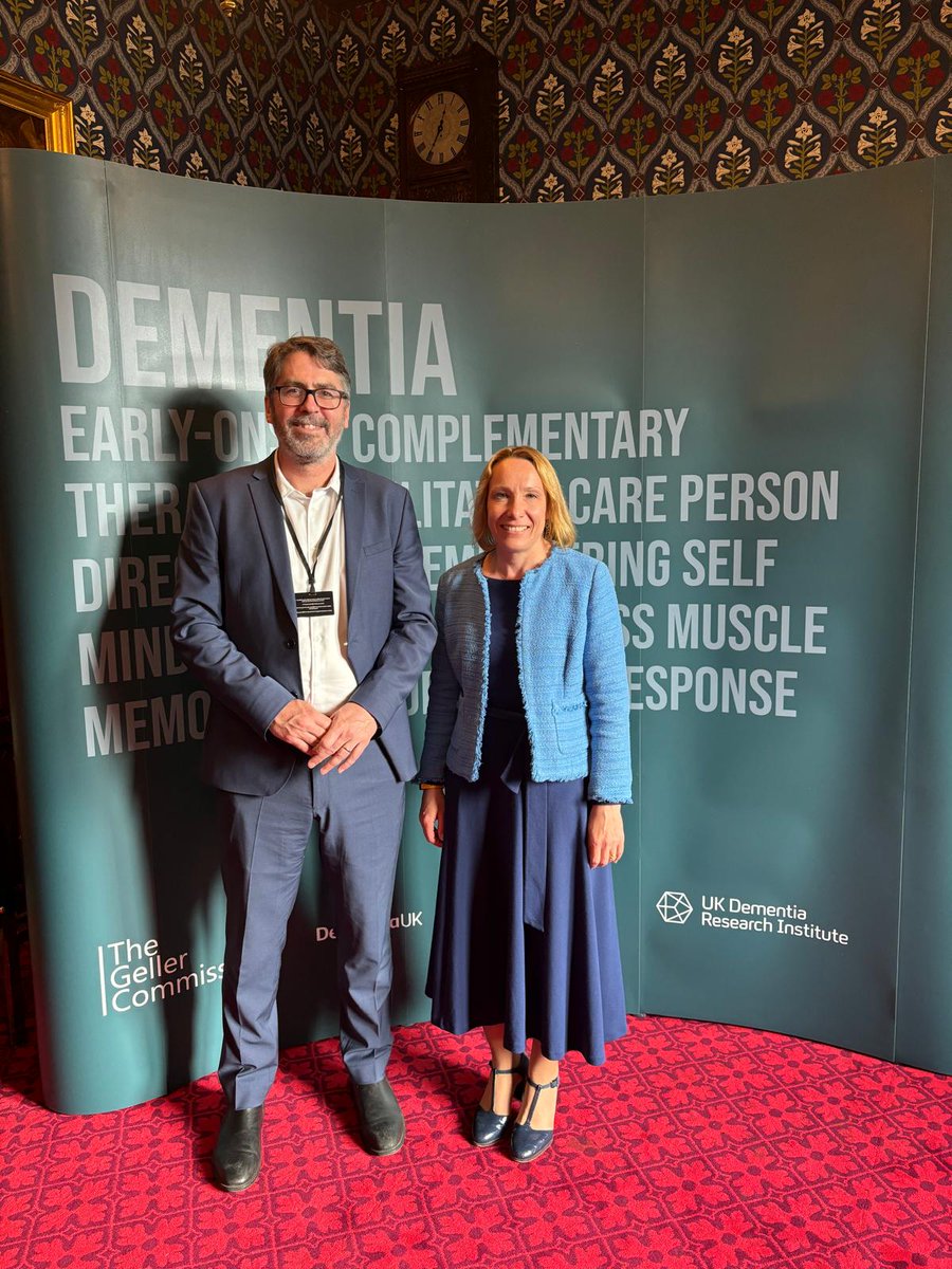 To mark Dementia Action Week, I met The Geller Commission in Parliament about their review into clinical pathways for dementia treatment. Better research would prevent avoidable dementia-related hospitalisation. You can help inform the report here: thegellercommission.org/call-for-evide…