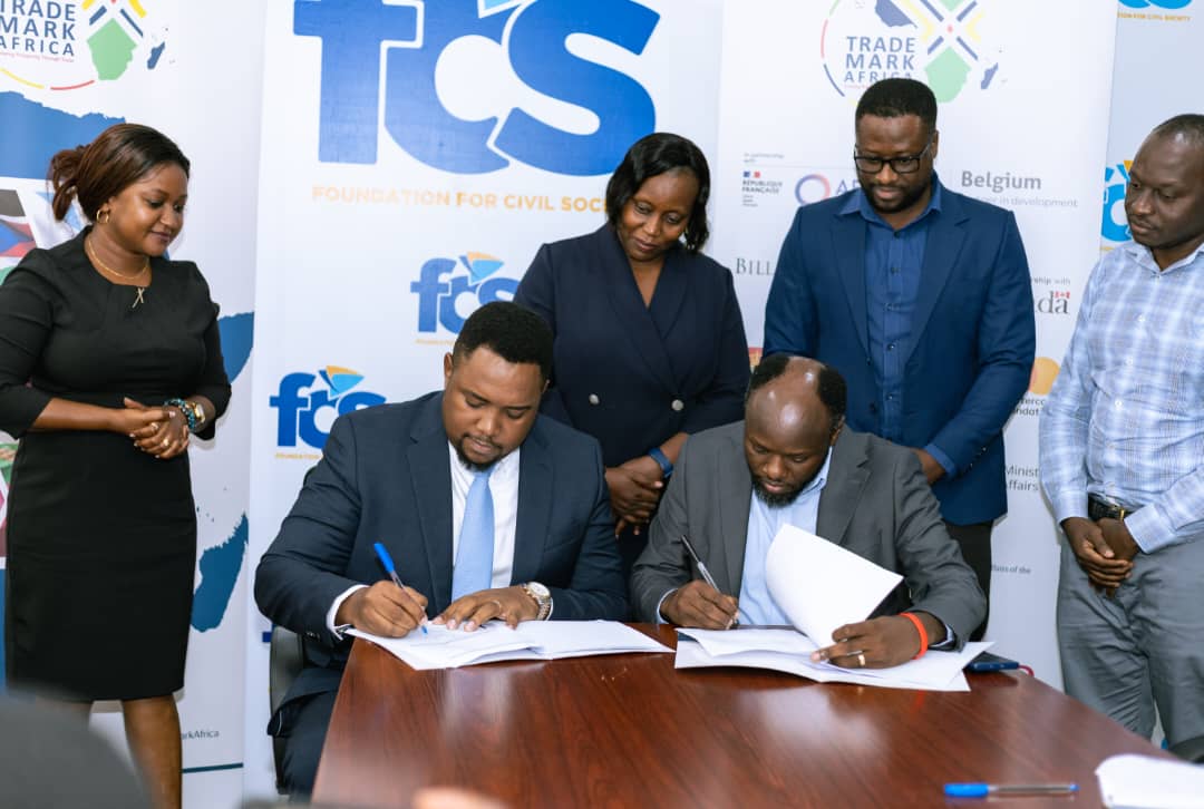 FCSTZ's tweet photo. π Exciting news | @TradeMarkAfrica & @FCSTZ launch a TZS 2.3Billion Project to Promote Sustainable & Inclusive Trade in TZ! π #Trade #Innovation #TanzaniaDevelopment #ConsumerProtection
''The Private Sector & CSOs for Inclusive and Greening TradeΒ project '' will drive sustainable economic growth & inclusive trade practices, addressing the significant systemic challenges in πΉπΏ trade sector.