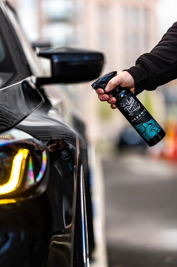 Our most advanced detailer to date gives you eramic protection with a spray and a wipe: autofinesse.com/products/ceram… #autofinesse #theartofdetailing #detailersfuel #detailing #detailer #carcareworldwide