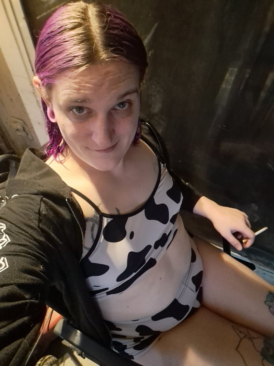 amyth3gr8's tweet photo. Like what you see?? Checkout my FREE 🌶🔗 in Bio!!

.

.

#trans #transgirl #transgender #transisbeautiful #transwomenarewomen #mtf #mtftrans #mtftransgender #mtftranswoman #cute #adorable #sexy #funny #hot #onlyfans #onlyfansbabe #foryou #foryoupage #fypシ゚viral #fypage #fyp https://t.co/p36FWJzY50