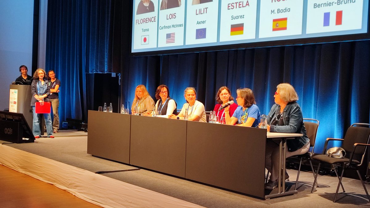 Six female Super(computing)heroes now at the #ISC2024 discussing how the role models are crucial for discussing topics like career planning and receiving advice. Organized by BSC and @fz_juelich, it includes our colleagues @mggasulla (organizer) and @rosabadia (in the panel)